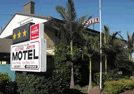 Flying Spur Motel - Surfers Gold Coast 0