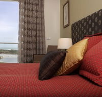 Lady Bay Resort - Surfers Gold Coast