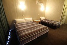 Torquay Hotel Motel - Surfers Gold Coast 2