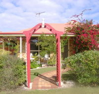 Angels Beach Lodge - Surfers Gold Coast