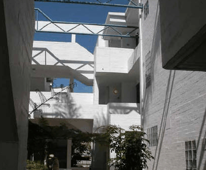 Cambridge Atrium - Surfers Gold Coast