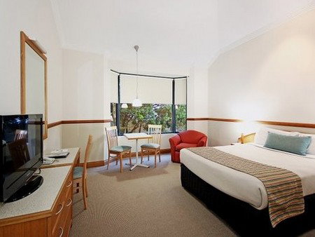 Quality Hotel Airport International - Surfers Gold Coast 4