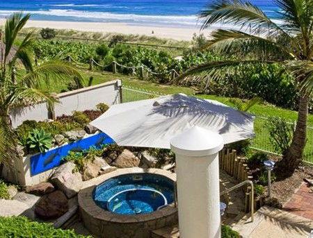 Oceanside Resort - Surfers Gold Coast 0