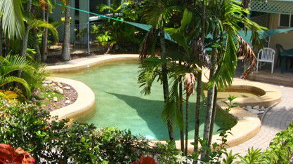 Coral Reef Resort  Holiday Apartments - Surfers Gold Coast 2