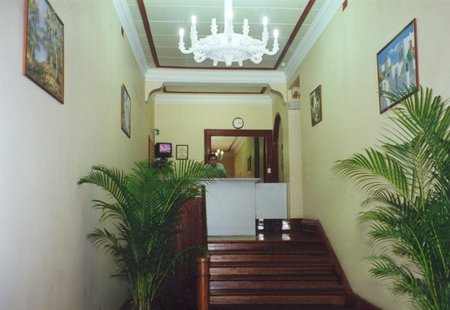 Plaza Hotel - Surfers Gold Coast 3