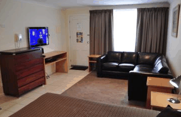 Emu Point Motel - Surfers Gold Coast