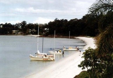 The Mitchells Waterfront B & B - Surfers Gold Coast 2