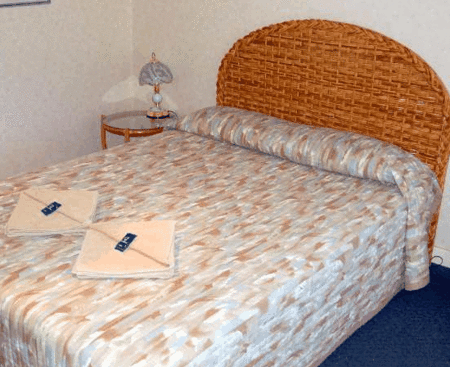 Katanning Motel - Surfers Gold Coast 1