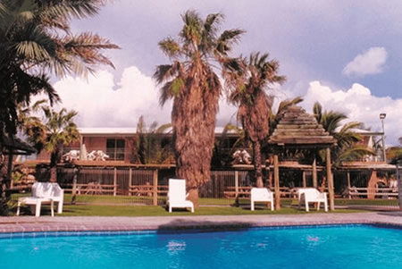 Ningaloo Reef Resort - Surfers Gold Coast 2