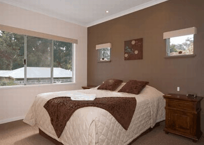 Adamsons Riverside Accommodation - Surfers Gold Coast