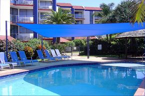 Casablanca Beachfront Apartments - Surfers Gold Coast 4