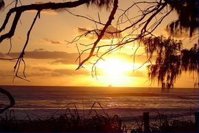 Casablanca Beachfront Apartments - Surfers Gold Coast 5