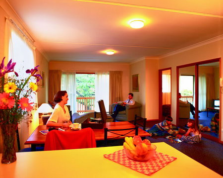 Oxley Court Serviced Apartments - Surfers Gold Coast 0
