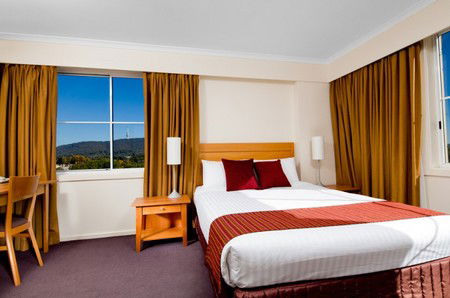 Mantra On Northbourne - Surfers Gold Coast 3