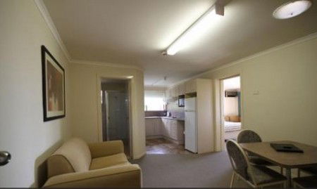 Araluen Motor Lodge - Surfers Gold Coast 0