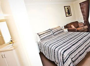 Coomealla Club Motel - Surfers Gold Coast 0