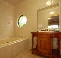 Country Gardens Motor Inn - Surfers Gold Coast