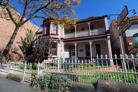 Alishan International Guesthouse - Surfers Gold Coast 0