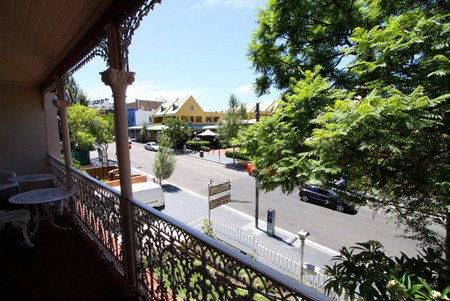 Alishan International Guesthouse - Surfers Gold Coast 1