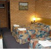 Royal Palms Motor Inn - Surfers Gold Coast