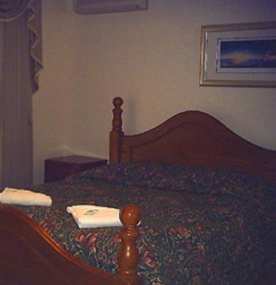 Sanctuary House Resort Motel - Surfers Gold Coast 2