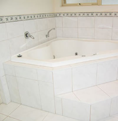 Sanctuary House Resort Motel - Surfers Gold Coast 3
