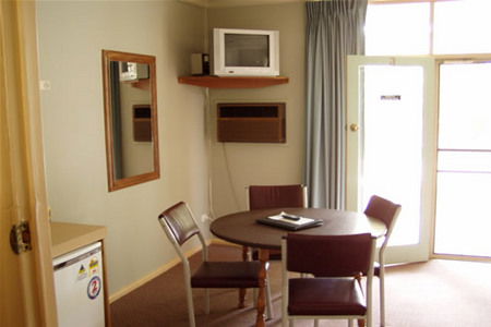 Sun River Resort Motel - Surfers Gold Coast 3