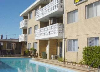 Brownelea Holiday Apartments - Surfers Gold Coast 2