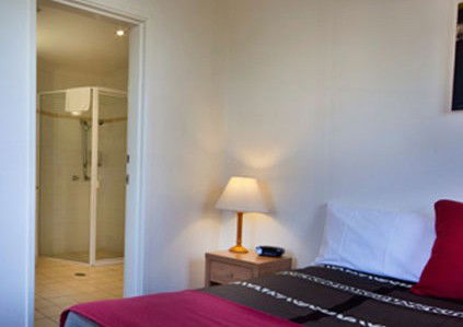 The Brighton: Lake Macquarie - Surfers Gold Coast 0