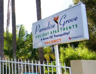 Paradise Grove Holiday Apartments - Surfers Gold Coast 4