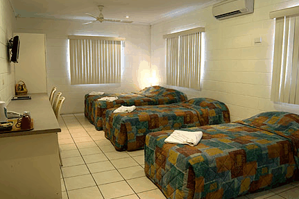 Barrier Reef Motel - Surfers Gold Coast