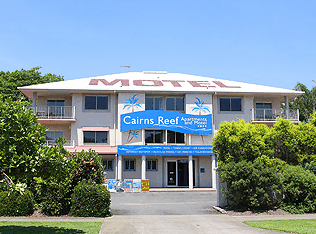 Cairns Reef Apartments And Motel - Surfers Gold Coast 0