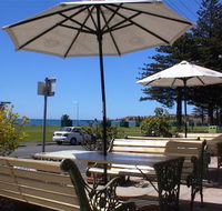 Anchorage At Victor Harbour Seafront Hotel - Surfers Gold Coast