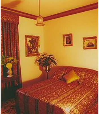 Tally Ho Lodge - Surfers Gold Coast 0