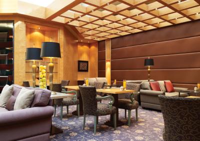 Intercontinental Adelaide - Surfers Gold Coast 4