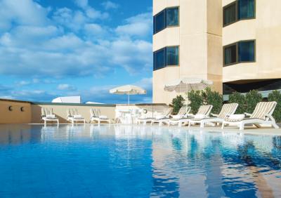 Intercontinental Adelaide - Surfers Gold Coast 5