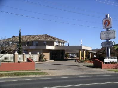 Country Comfort Orange - Surfers Gold Coast 2