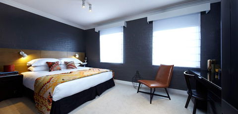 Harbour Rocks Hotel - Surfers Gold Coast 2