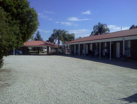Golden Chain Border Gateway Motel - Surfers Gold Coast 2