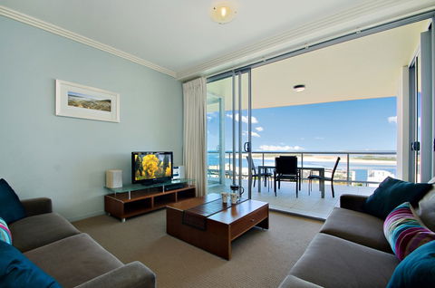 Pumicestone Blue Resort - Surfers Gold Coast 1