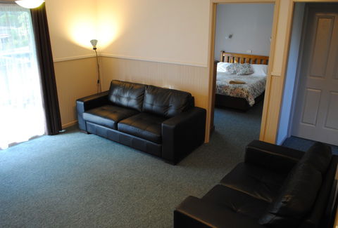 Lakes Entrance Country Cottages - Surfers Gold Coast 1