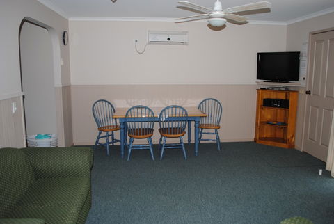 Lakes Entrance Country Cottages - Surfers Gold Coast 5