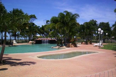 BIG4 Rollingstone Beach Caravan Resort - Surfers Gold Coast 4
