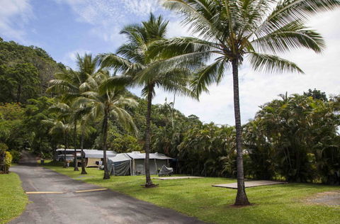 Lake Placid Tourist Park - Surfers Gold Coast 2