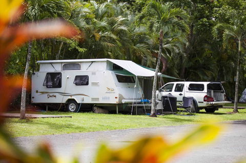 Lake Placid Tourist Park - Surfers Gold Coast 5