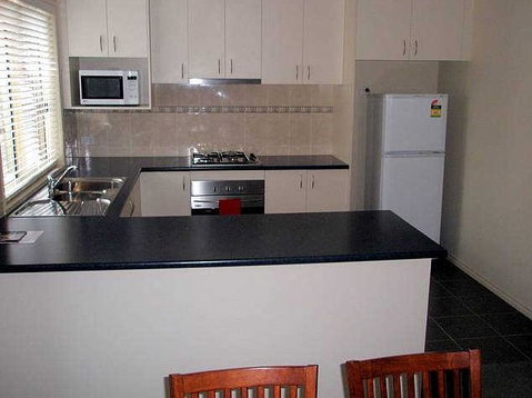 Victoria Lodge Motor Inn And Apartments - Surfers Gold Coast 2
