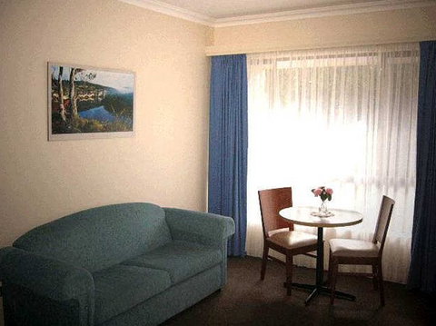 Victoria Lodge Motor Inn And Apartments - Surfers Gold Coast 4