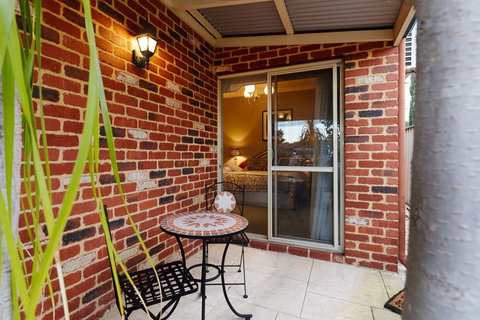 Durham Lodge - Surfers Gold Coast 4