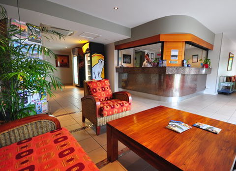 Waters Edge The Strand - Townsville - Surfers Gold Coast 2