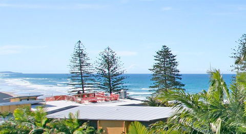Surf Dance Holiday Units - Surfers Gold Coast 1